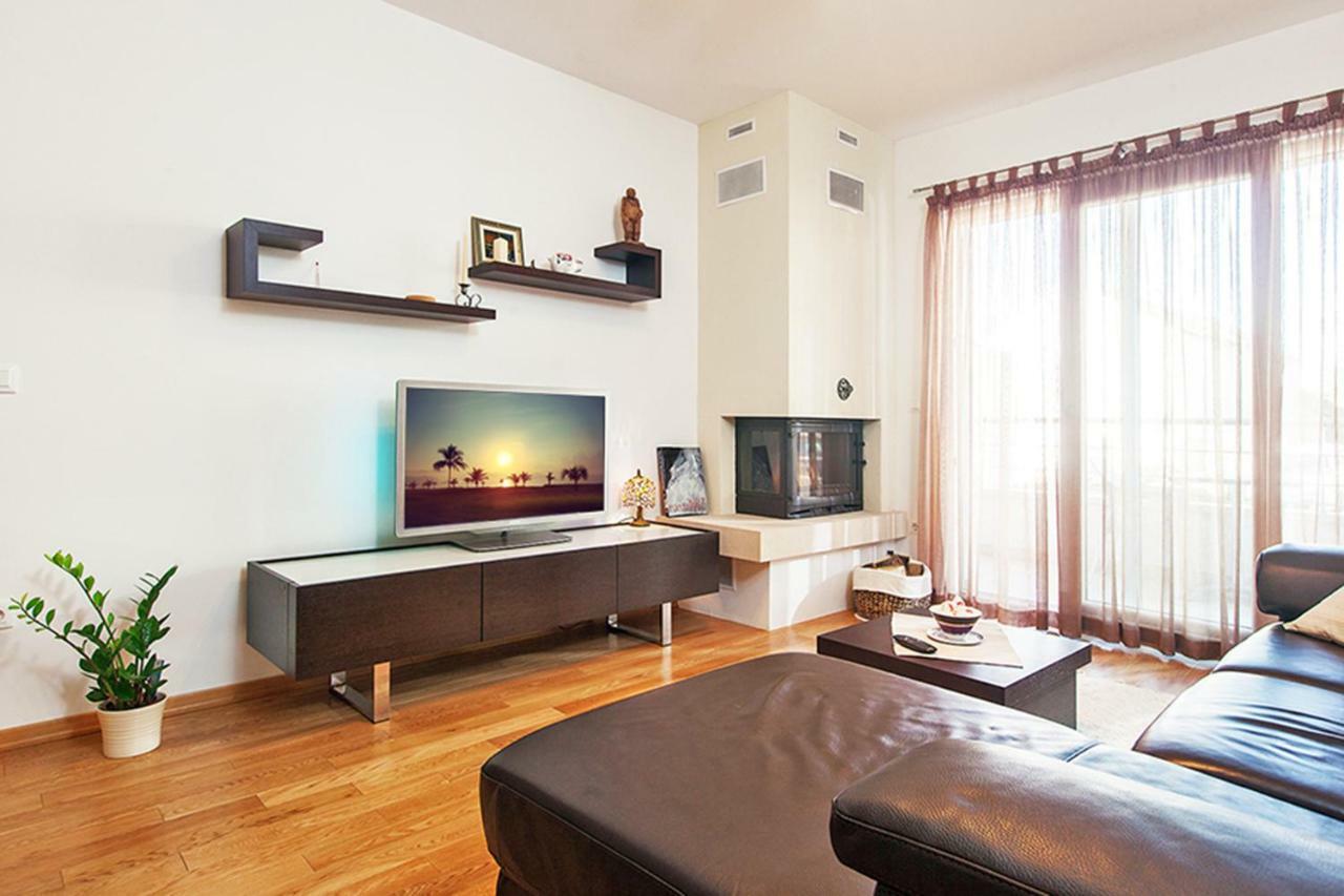 Apartment Makarska Free Beach Parking מראה חיצוני תמונה