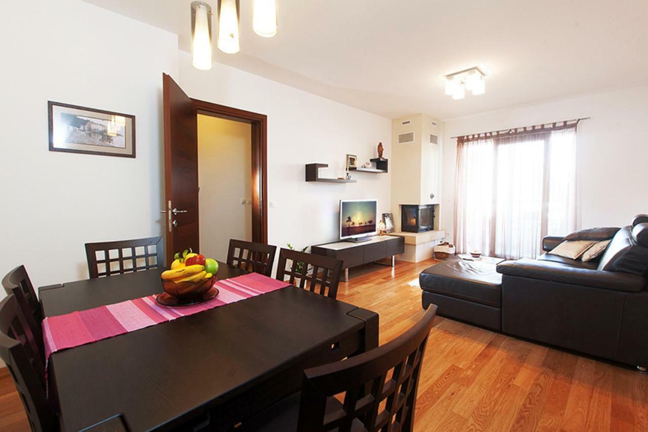 Apartment Makarska Free Beach Parking מראה חיצוני תמונה