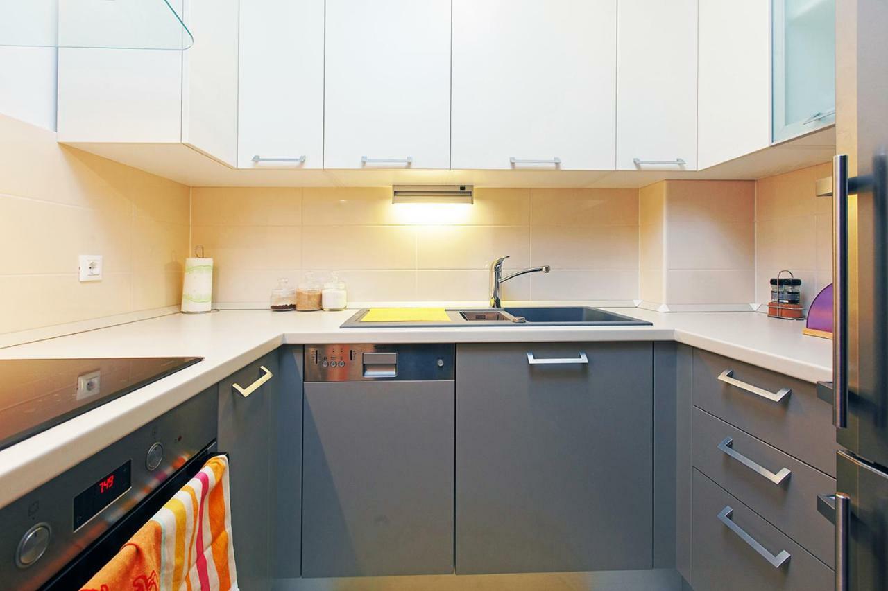 Apartment Makarska Free Beach Parking מראה חיצוני תמונה